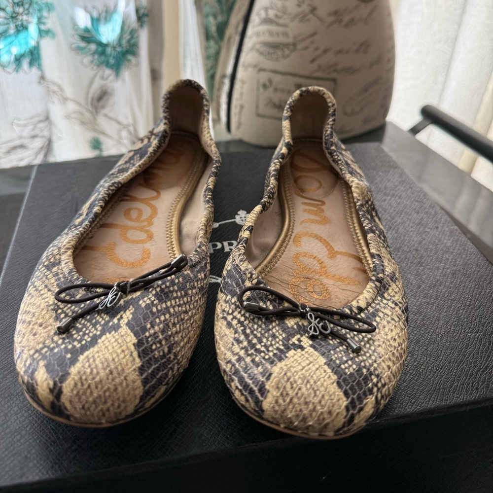 Sam Edelman snakeskin Ballet flats 9.5